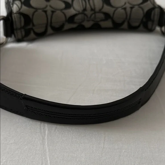 Coach Black and Gray Shoulder Bag - Picture 7 of 11